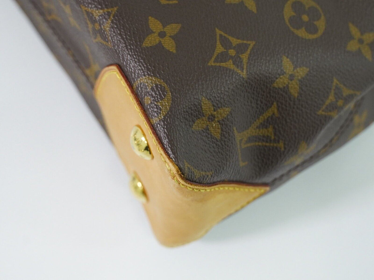 Louis Vuitton Wilshire Tote Bag