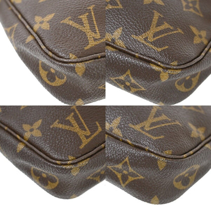 Louis Vuitton Pochette accessoires Shoulder Bag