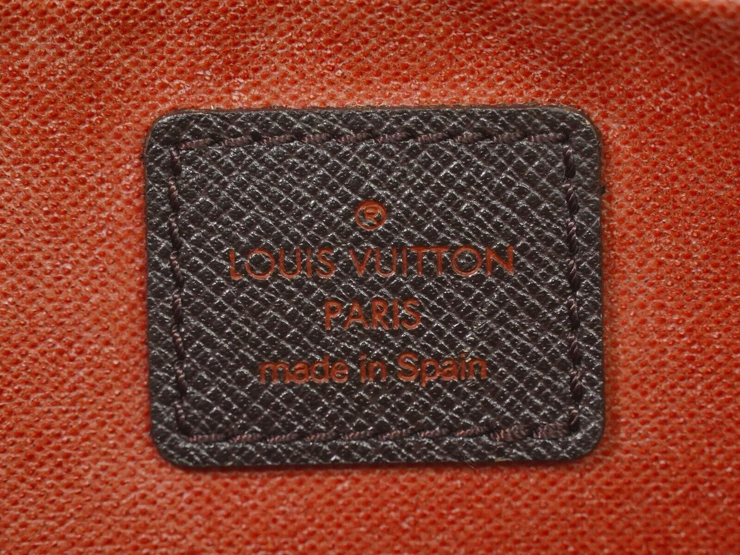 Louis Vuitton Trousse de Toilette 25 Clutch