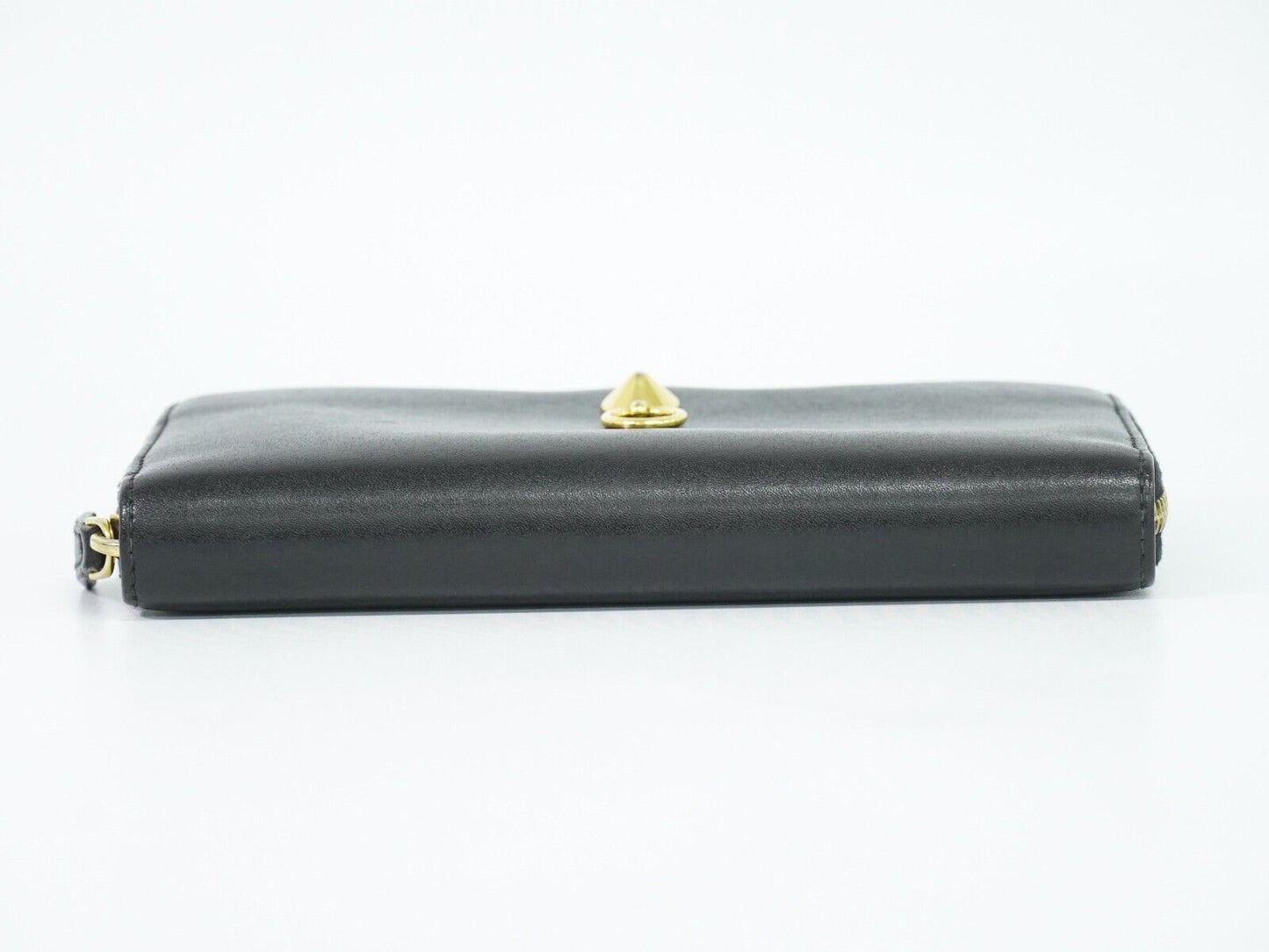 Fendi Round Zipper Wallet