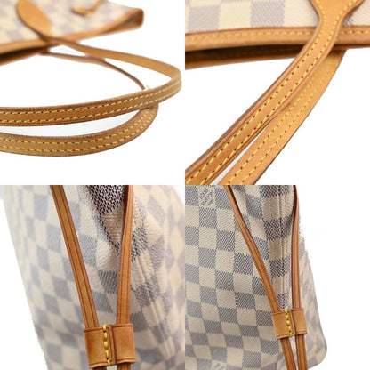 Louis Vuitton Neverfull MM Handbag