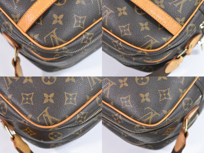 Louis Vuitton Reporter pm Shoulder Bag