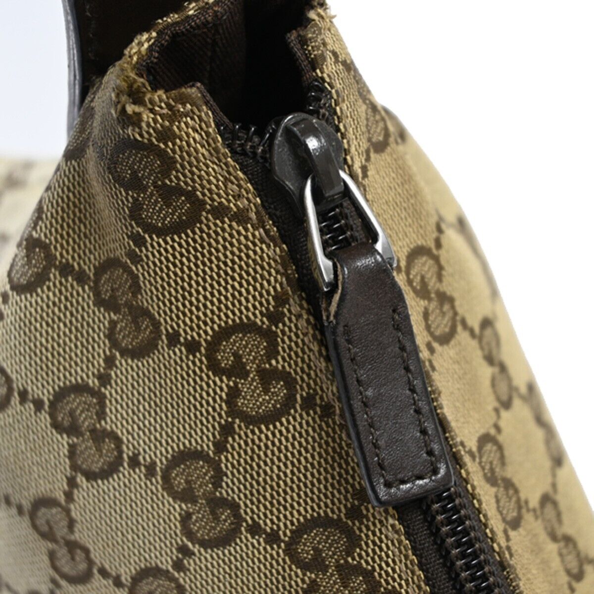 Gucci GG canvas Shoulder Bag