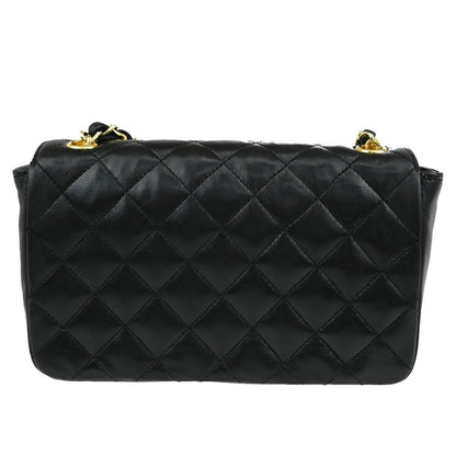 Chanel Mini matelassé Shoulder Bag