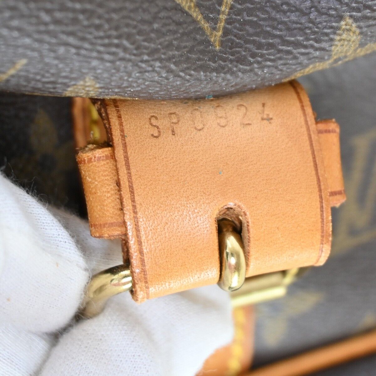 Louis Vuitton Sac Chasse Shoulder Bag