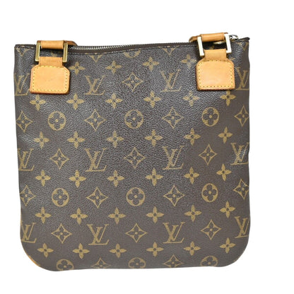 Louis Vuitton Bosphore handbag