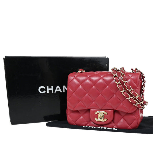 Chanel Mini matelassé Shoulder Bag