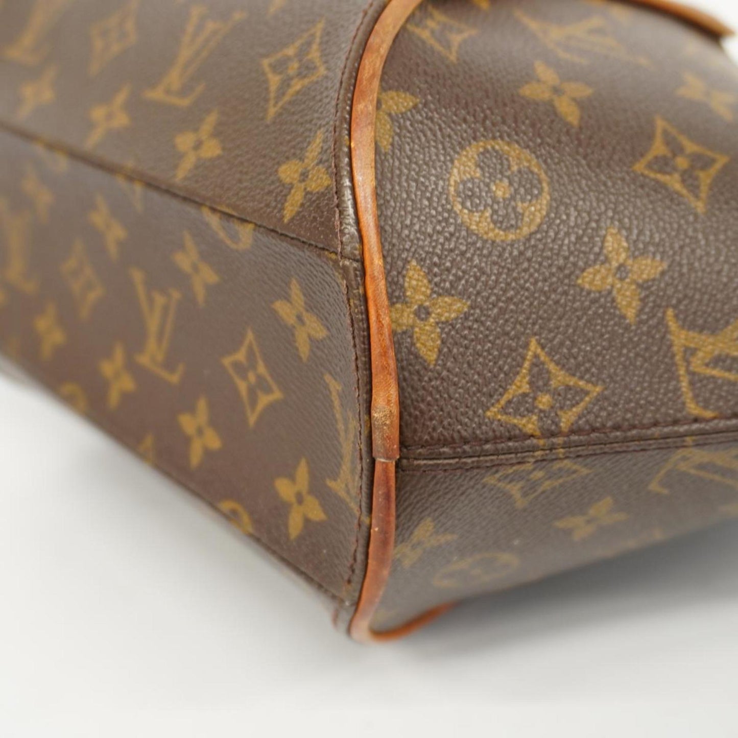 Louis Vuitton Ellipse PM handbag