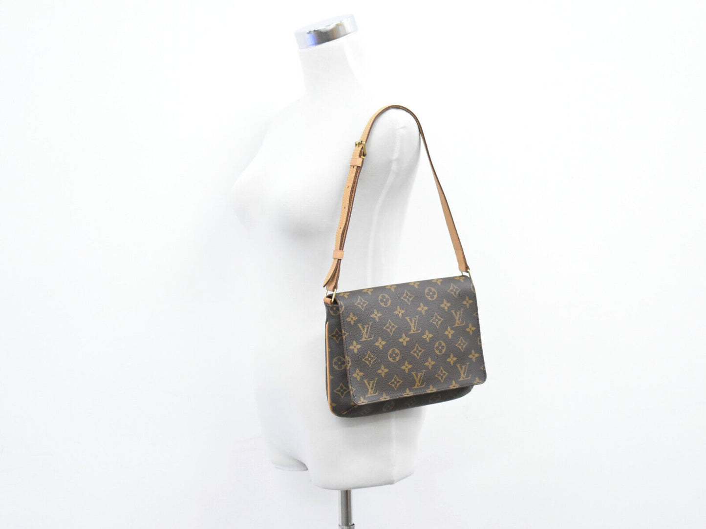 Louis Vuitton Musette Tango Shoulder Bag