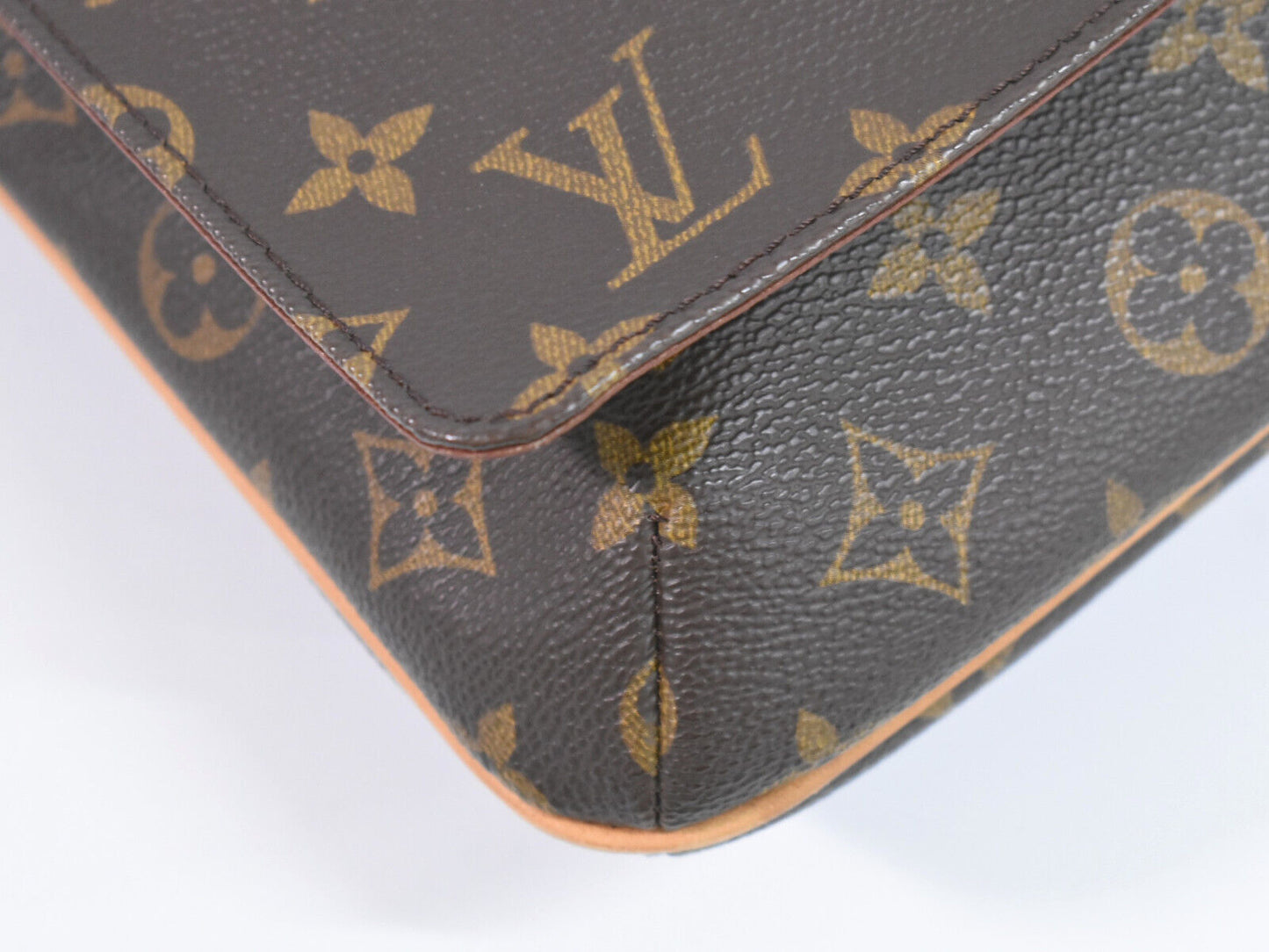 Louis Vuitton Musette Tango Shoulder Bag