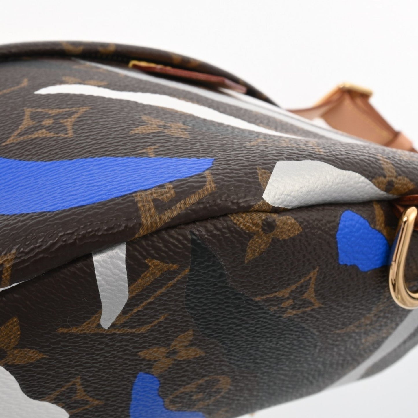 Louis Vuitton Bum bag shoulder