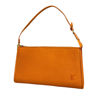 Louis Vuitton Pochette Accessoire clutch