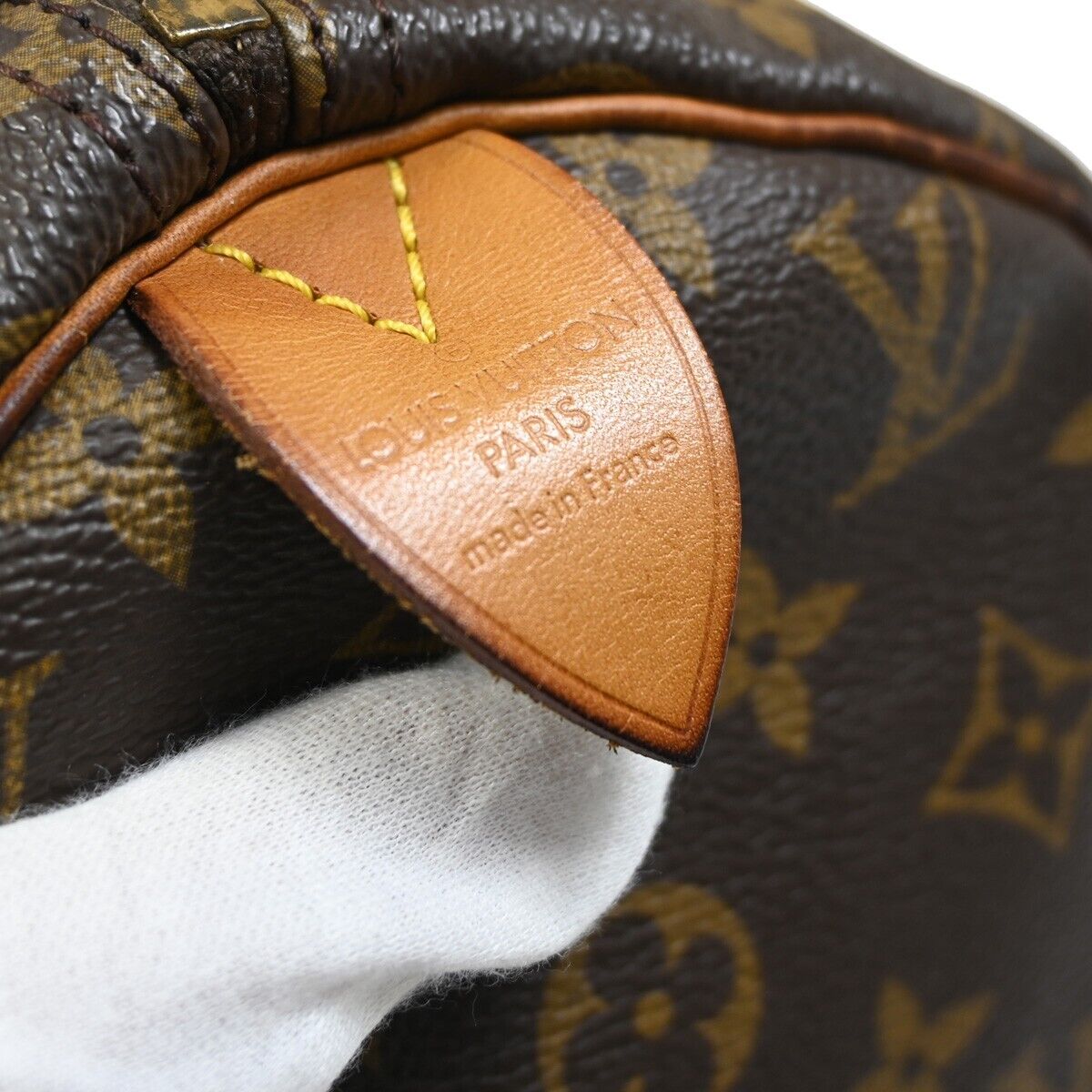 Louis Vuitton Speedy 30 Handbag