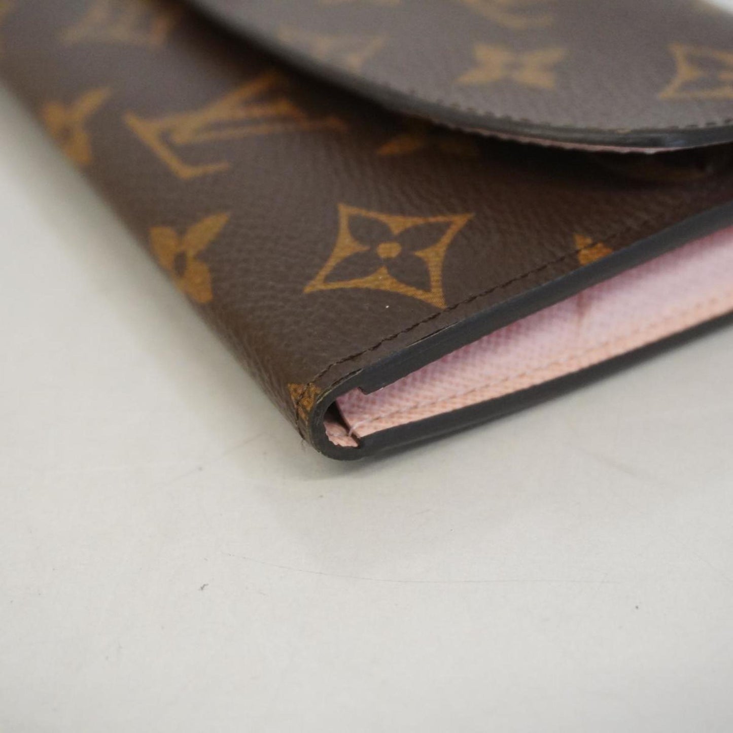 Louis Vuitton Portefeuille Emilie wallet