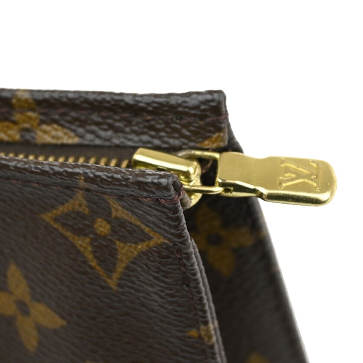 Louis Vuitton Poche Toilette 19 Clutch