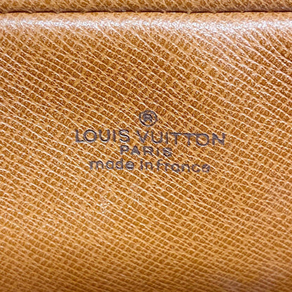 Louis Vuitton Pochette Marly clutch