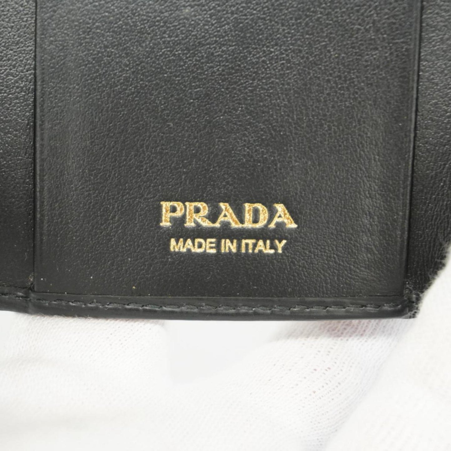 Prada 6 keys wallet