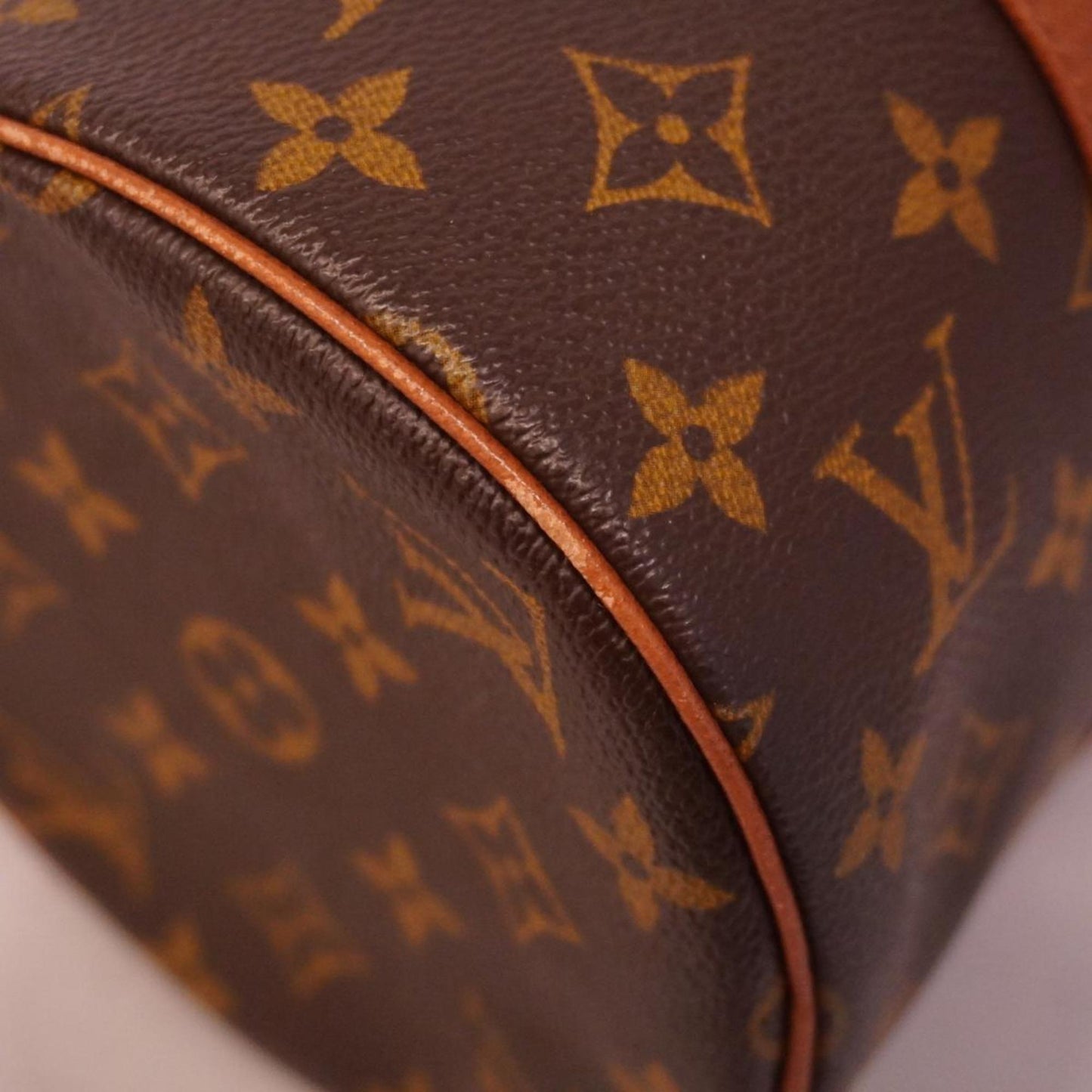 Louis Vuitton Papillon handbag