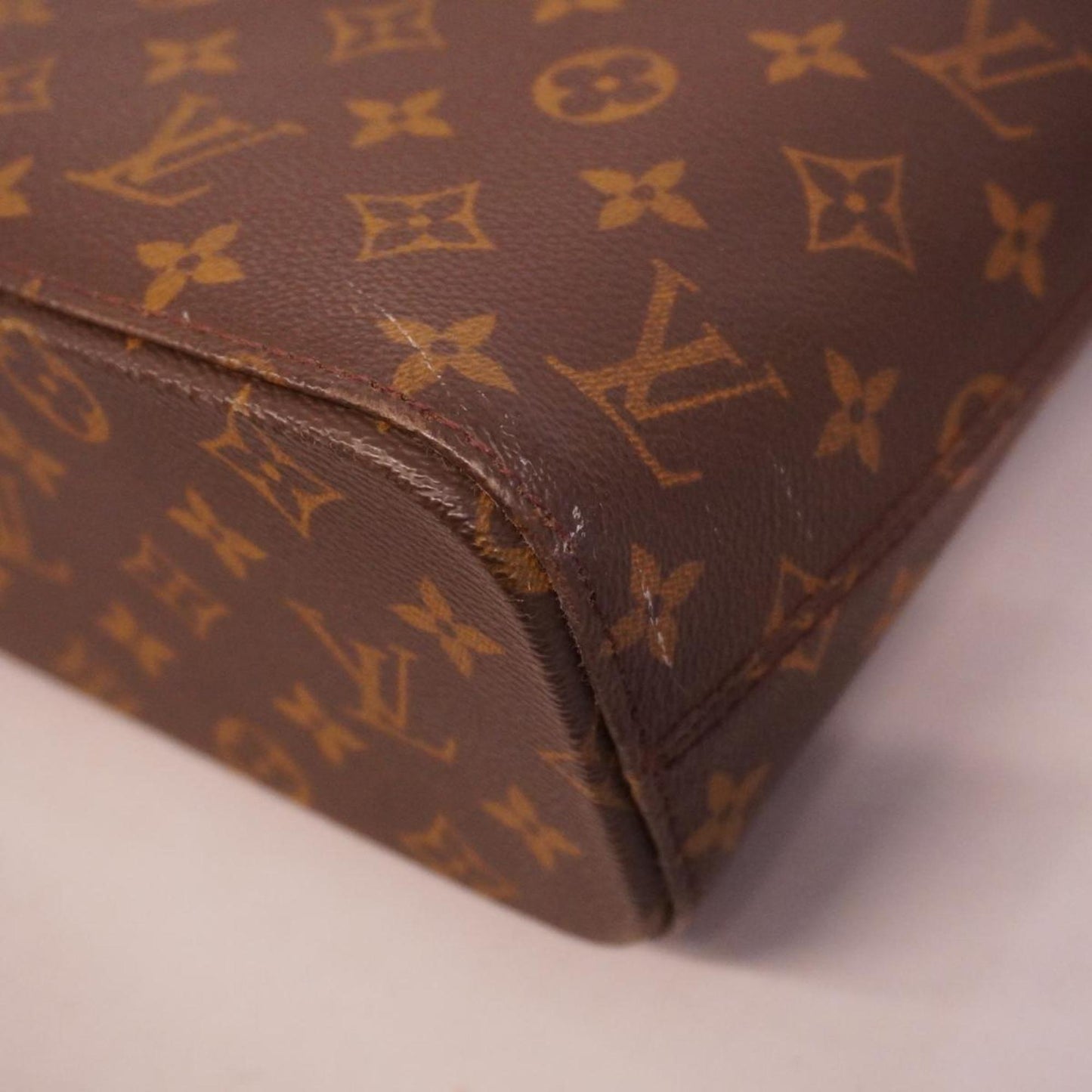 Louis Vuitton Luco tote