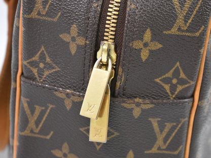 Louis Vuitton Cité tote