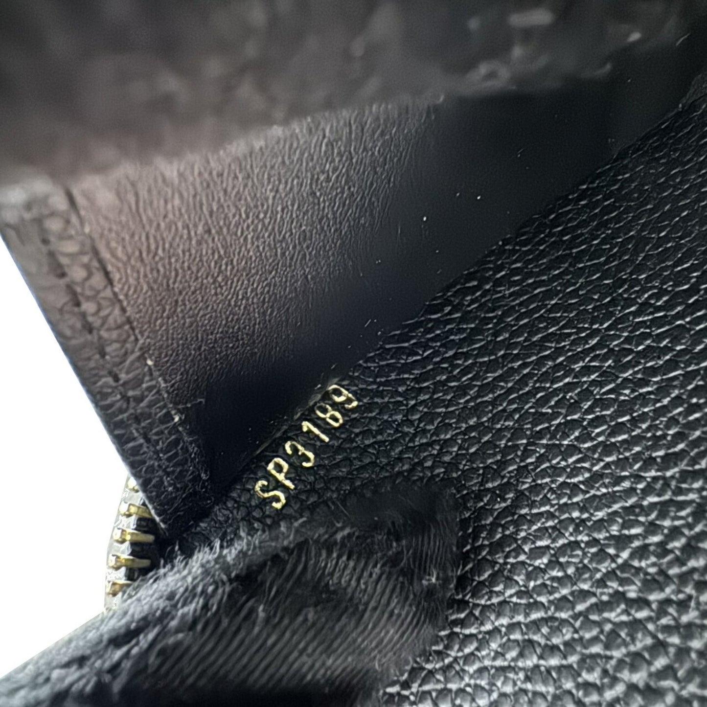 Louis Vuitton Zippy wallet wallet