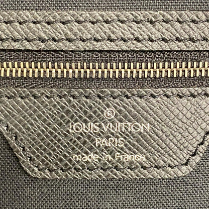 Louis Vuitton Weekend travel