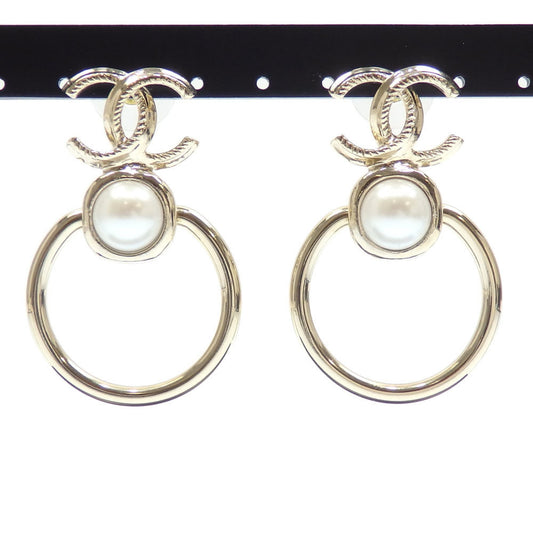 Chanel Cc earring