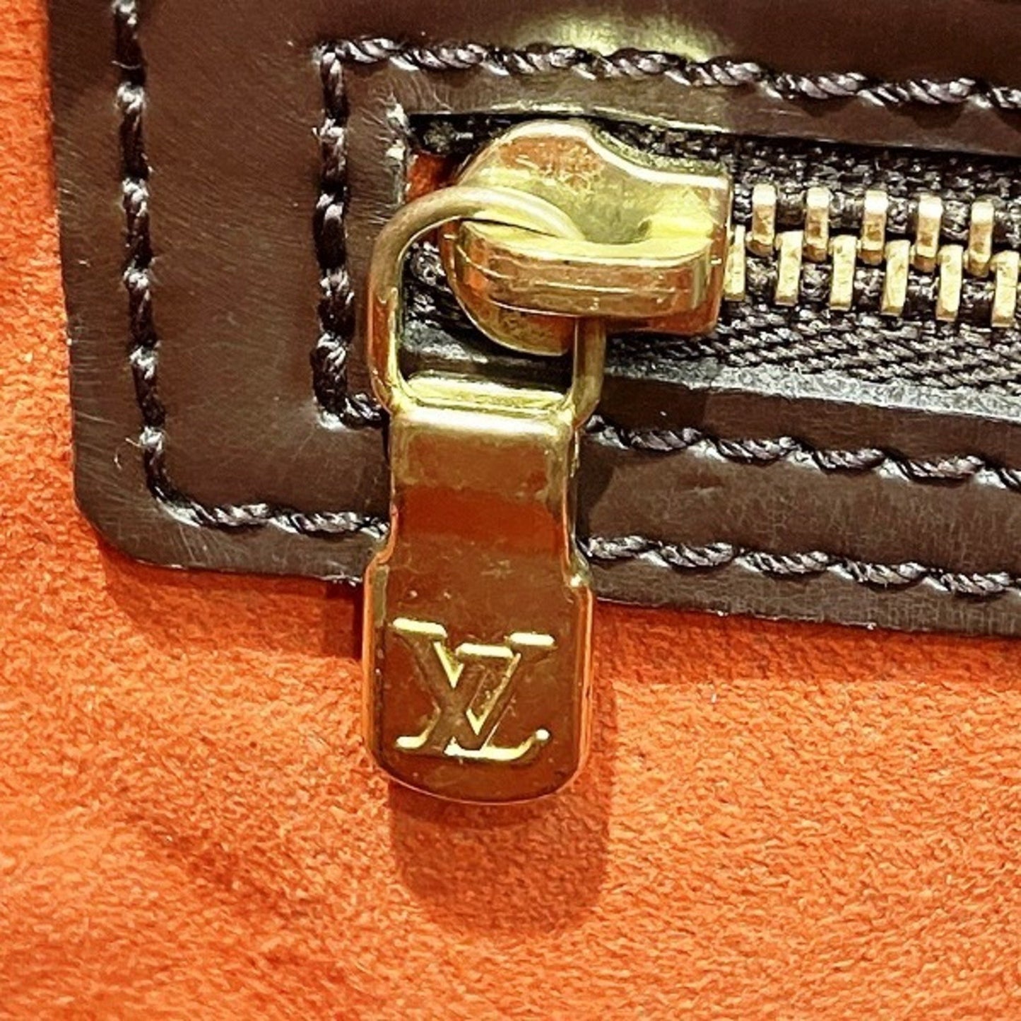 Louis Vuitton Uzes tote