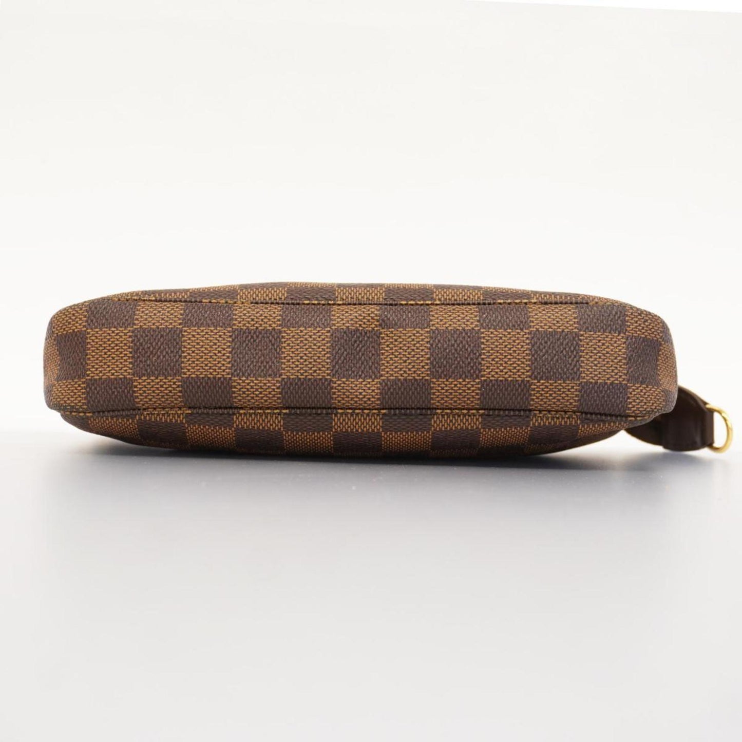 Louis Vuitton Pochette Accessoire clutch