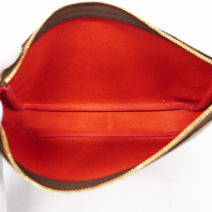 Louis Vuitton Pochette Accessoire clutch