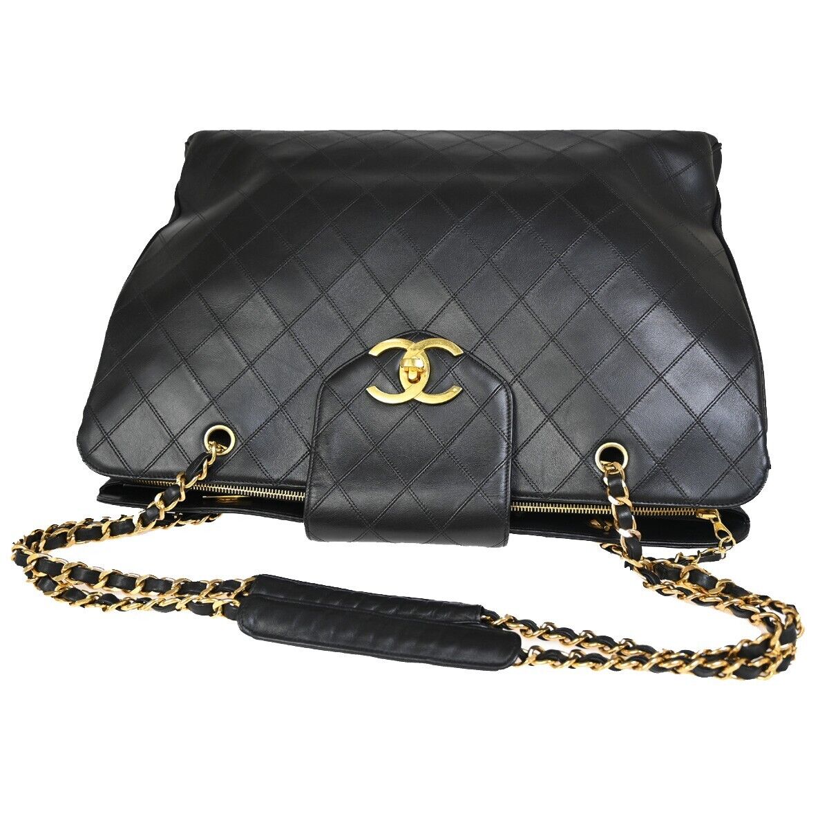 Chanel Jumbo shoulder