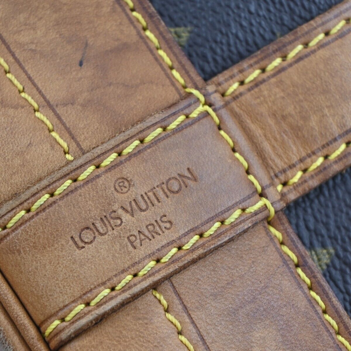 Louis Vuitton Noé shoulder