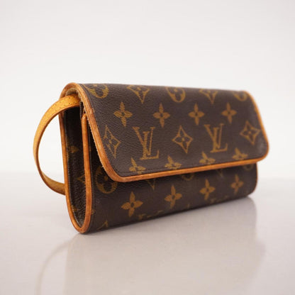 Louis Vuitton Pochette Twin clutch