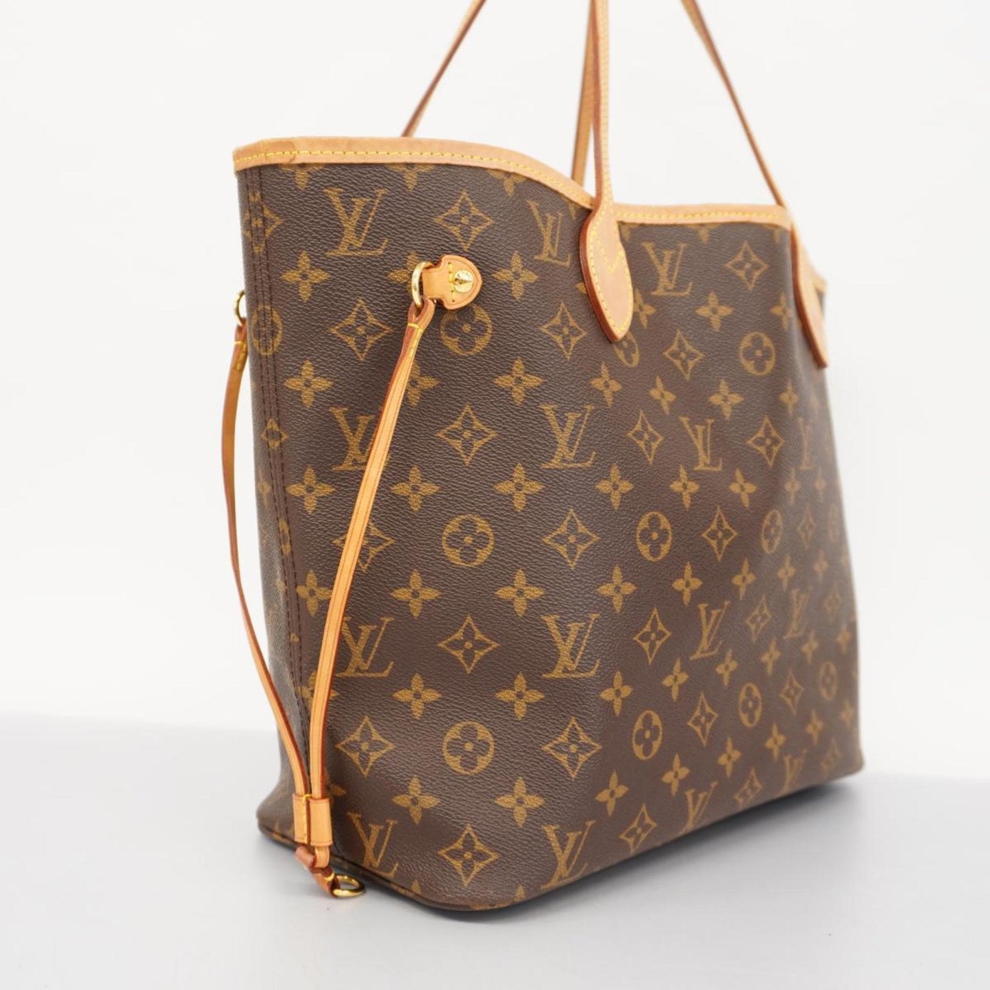 Louis Vuitton Neverfull MM tote