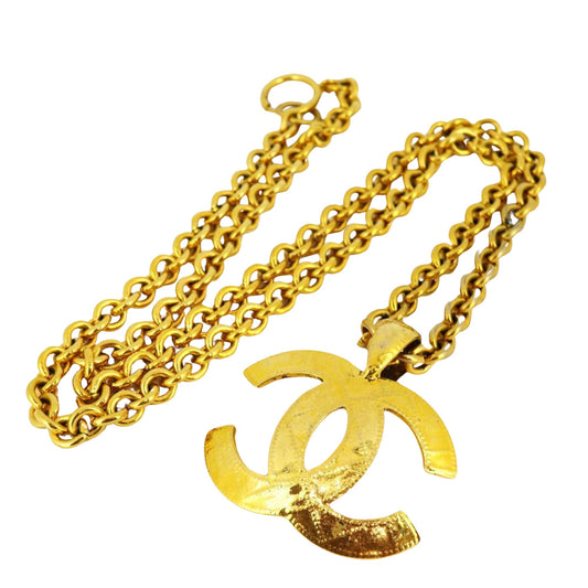 Chanel Coco Mark necklace