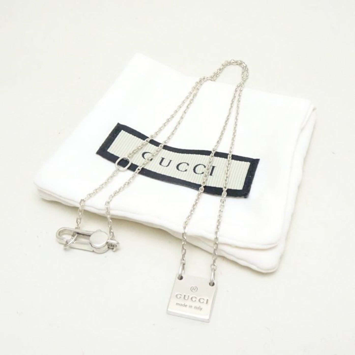 Gucci necklace