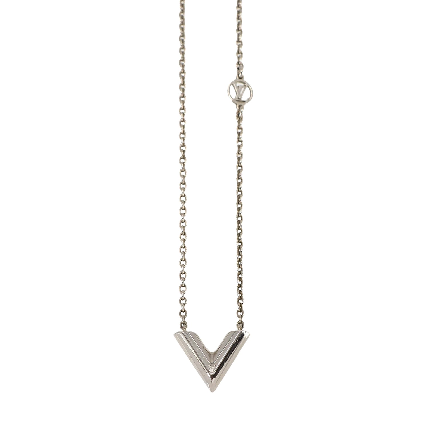 Louis Vuitton Essential V necklace