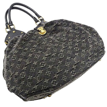 Louis Vuitton Mahina handbag