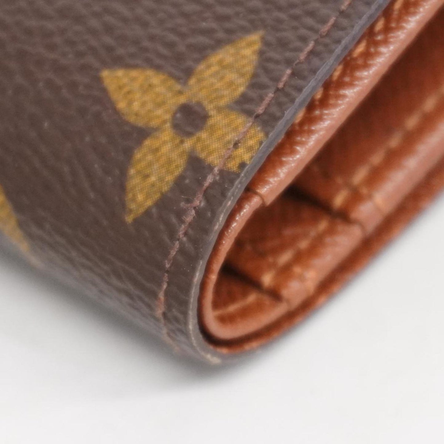 Louis Vuitton Portefeuille viennois wallet