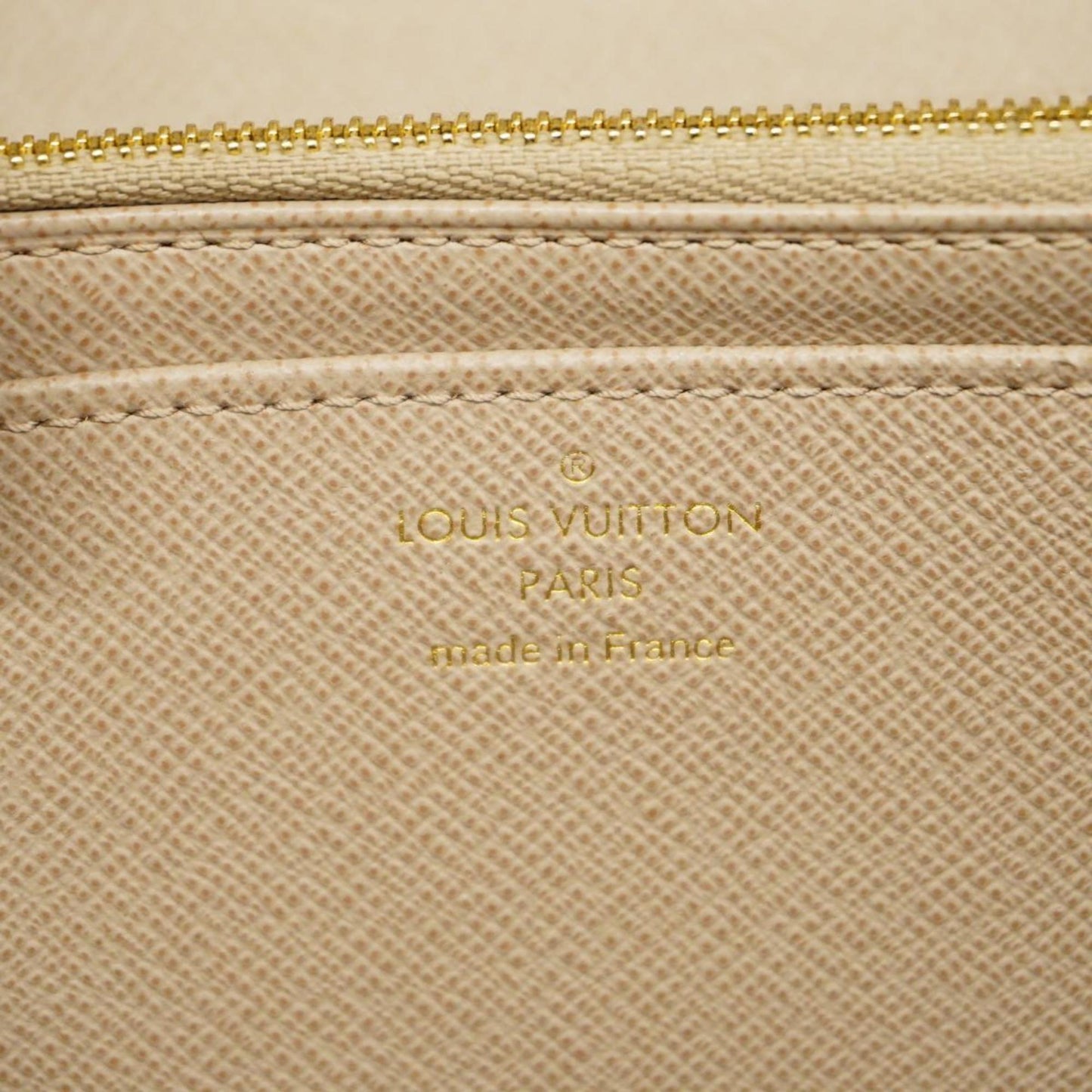 Louis Vuitton Portefeuille twist wallet