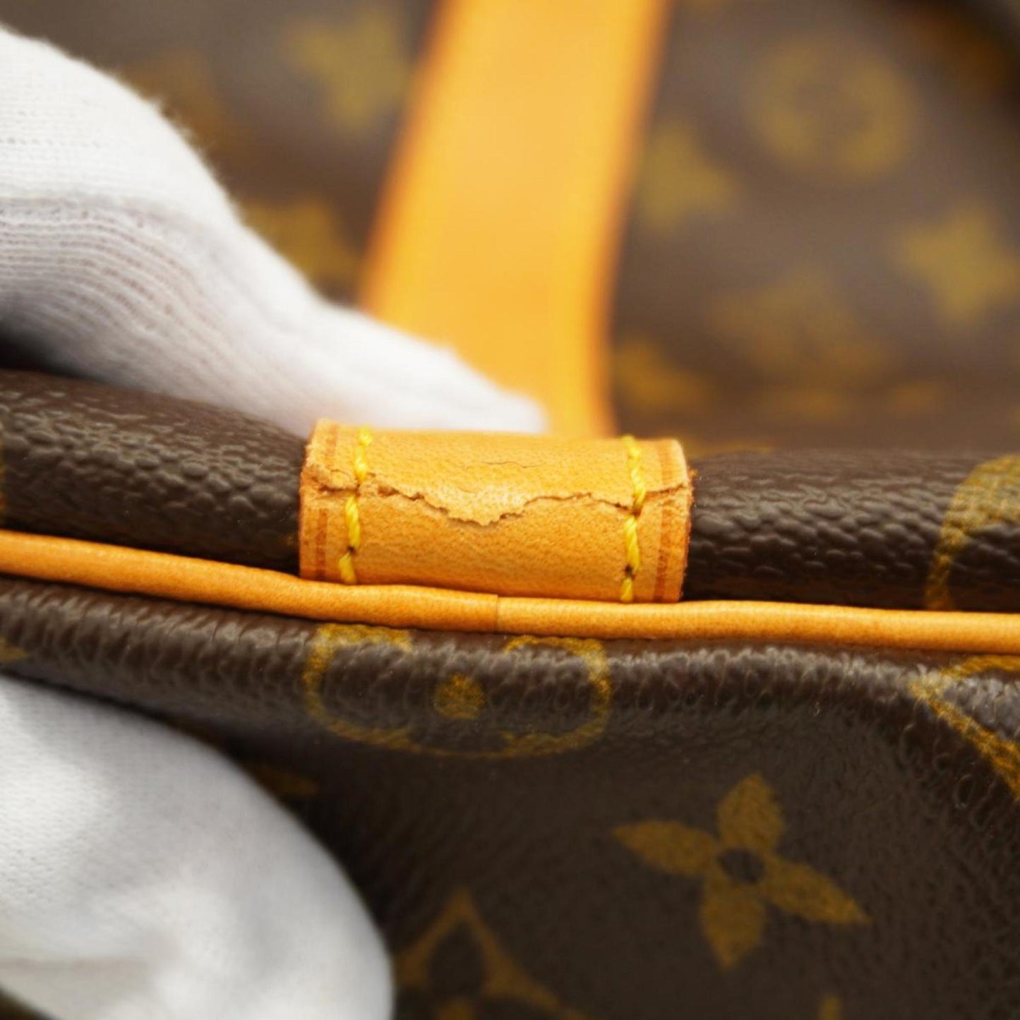 Louis Vuitton Keepall Bandouliere 55 travel