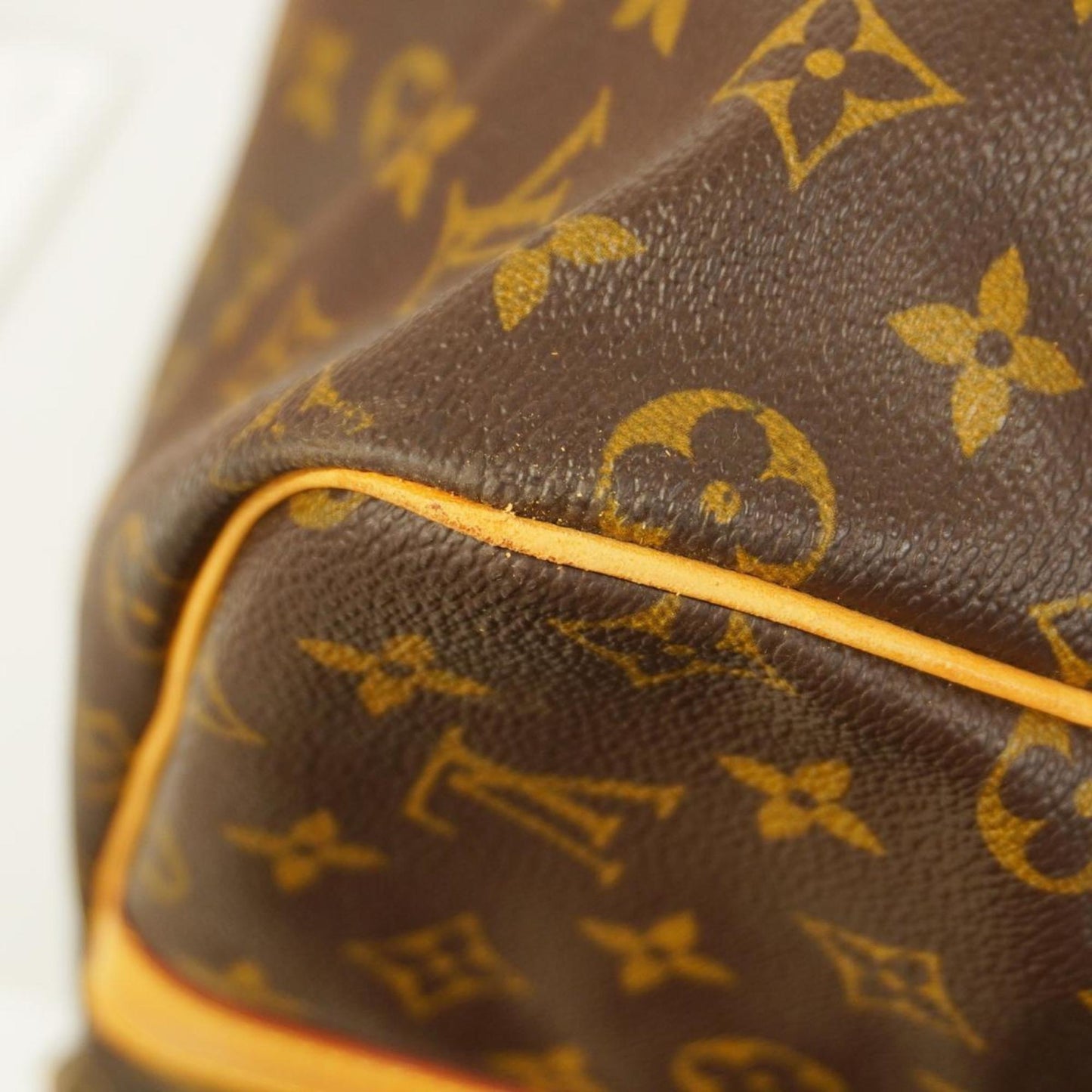 Louis Vuitton Keepall Bandouliere 55 travel