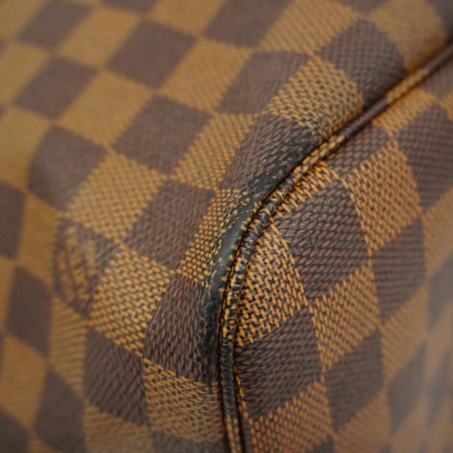 Louis Vuitton Neverfull MM tote