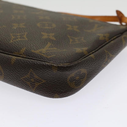 Louis Vuitton Pochette accessoires Clutch