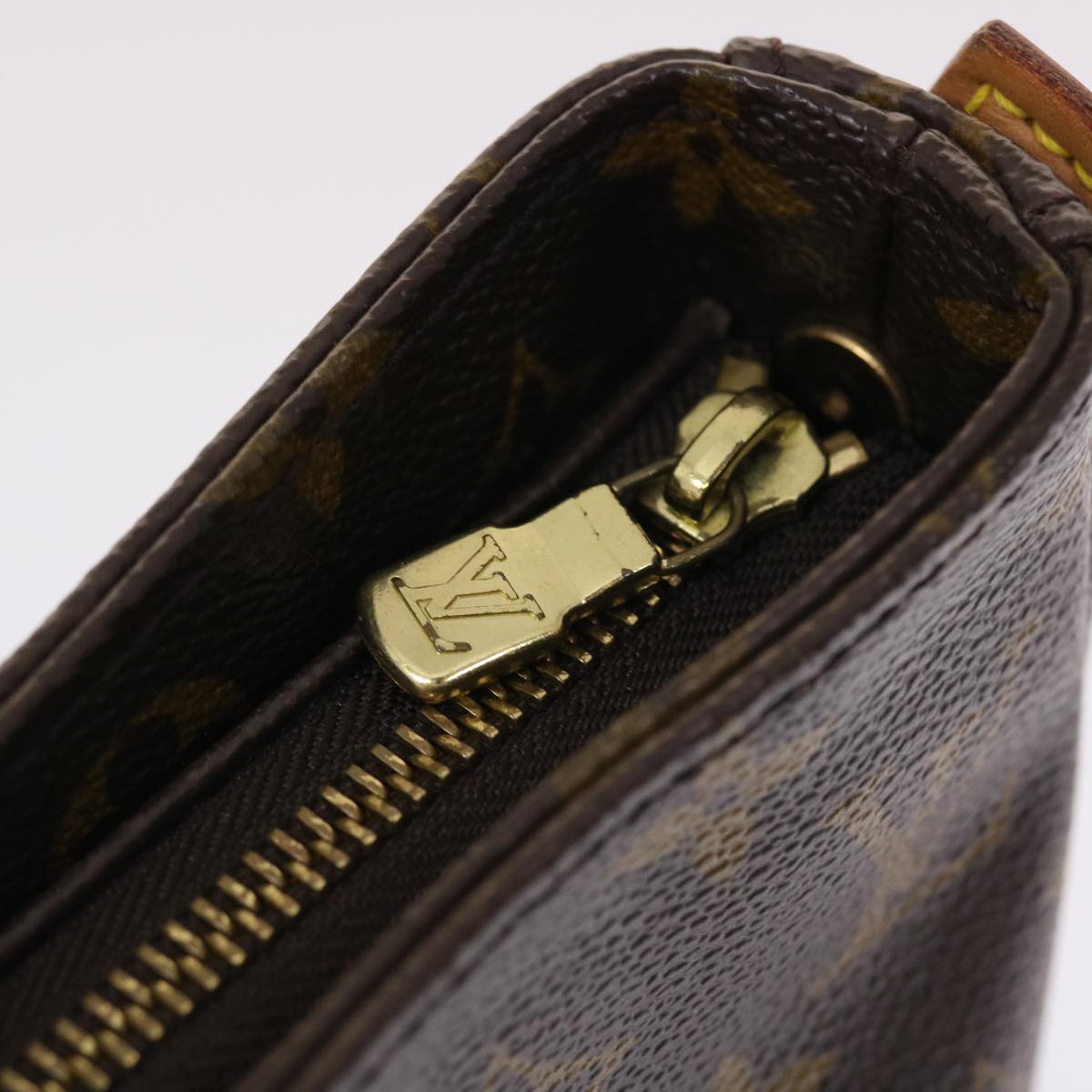 Louis Vuitton Looping GM Shoulder Bag