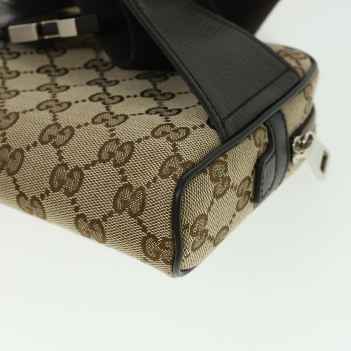 Gucci GG canvas Shoulder Bag