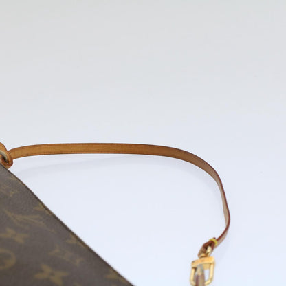 Louis Vuitton Pochette Accessoire Clutch