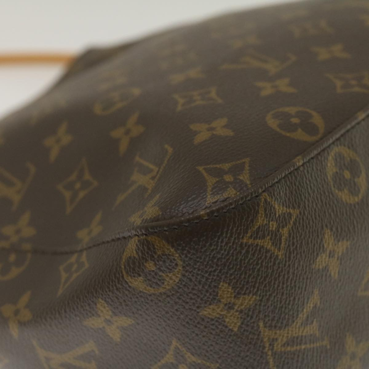 Louis Vuitton Looping GM Shoulder Bag