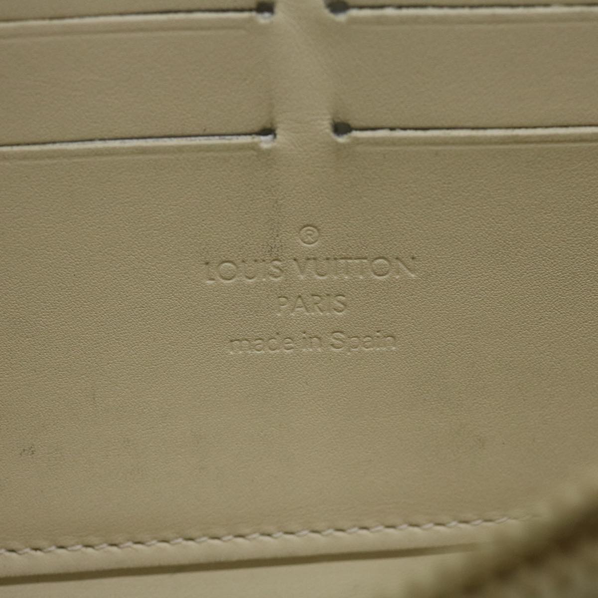 Louis Vuitton Portefeuille zippy Wallet