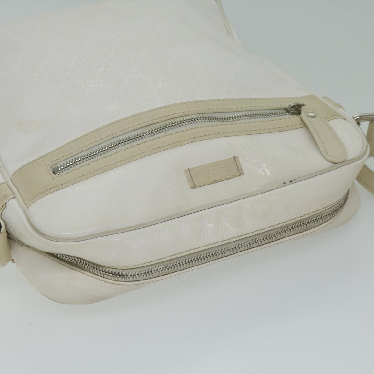 Gucci Shoulder Bag